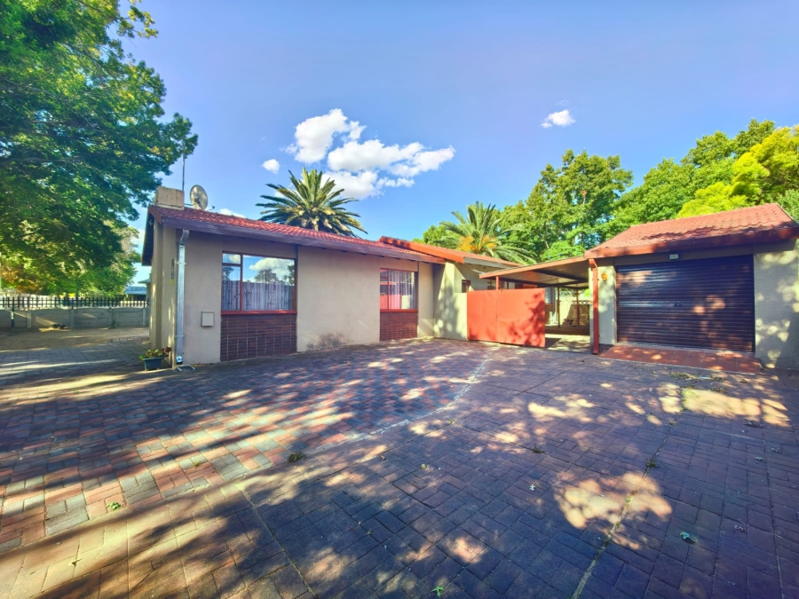 3 Bedroom Property for Sale in Sasolburg Ext 23 Free State